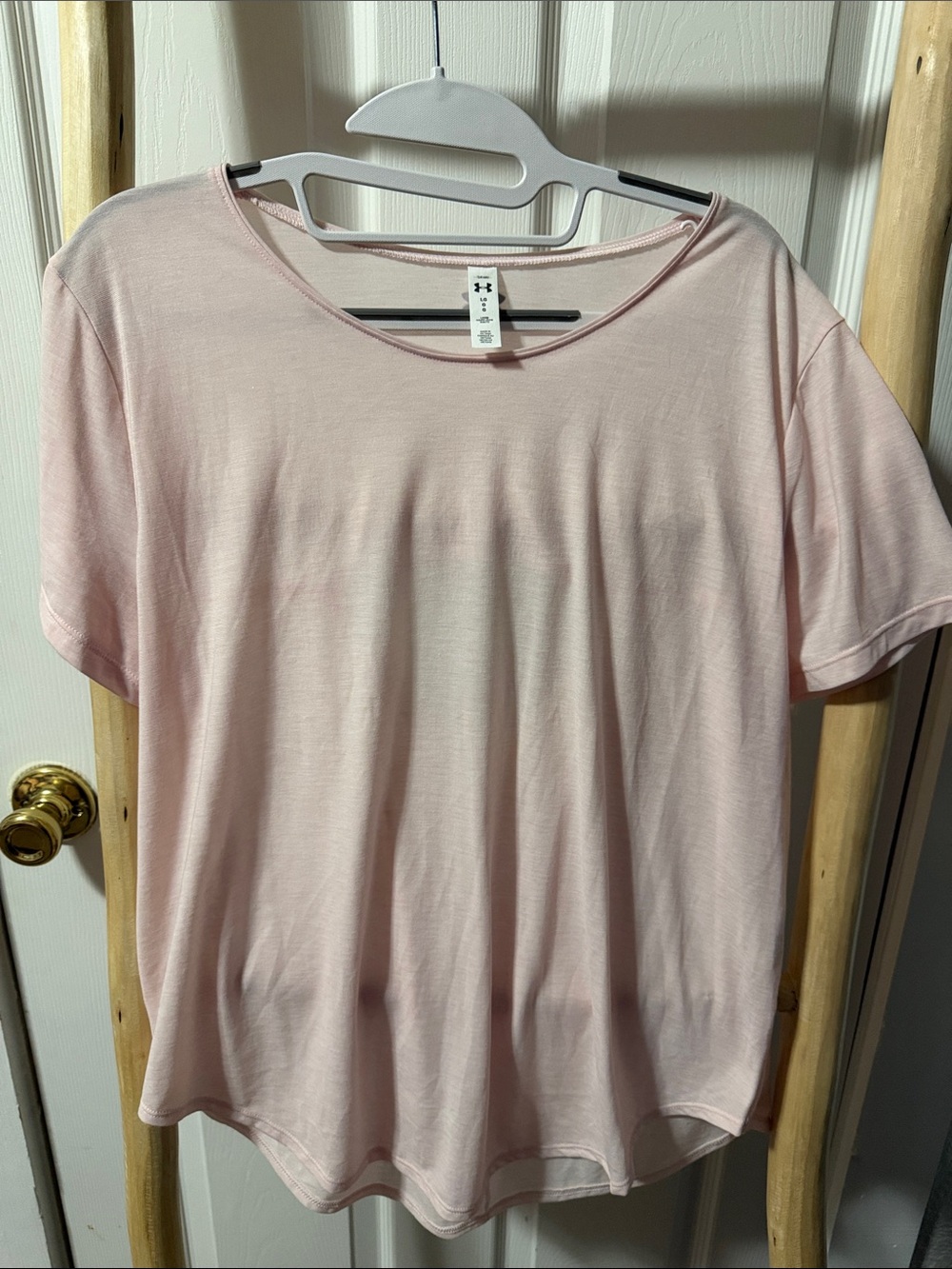 Under Armour Women’s Pale Pink Short Sleeve Tee